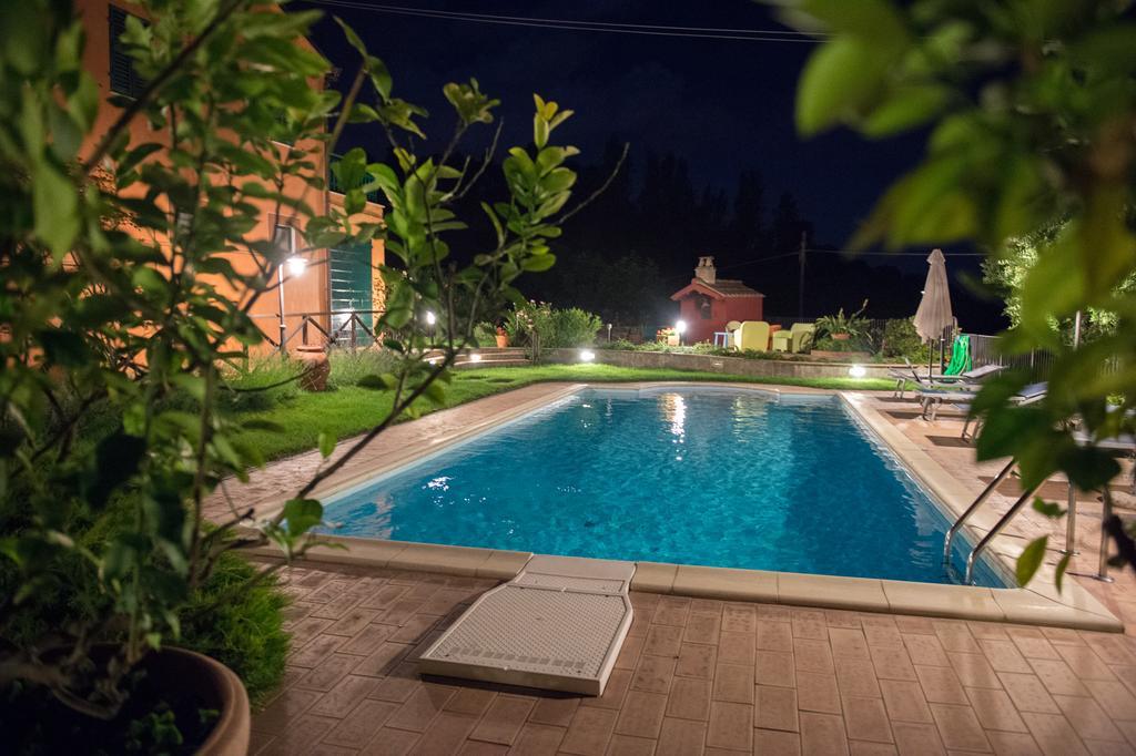 Villa Poggio Montali Monte Roberto Exterior foto